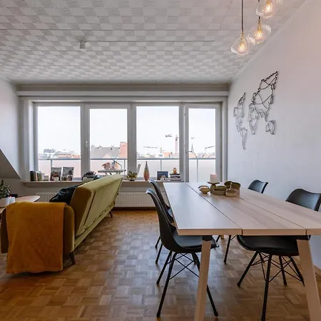 Super Charming And Sunny Penthouse With Open View Over The Inner And At Walking Distance From The Sea And The Beach Ostende